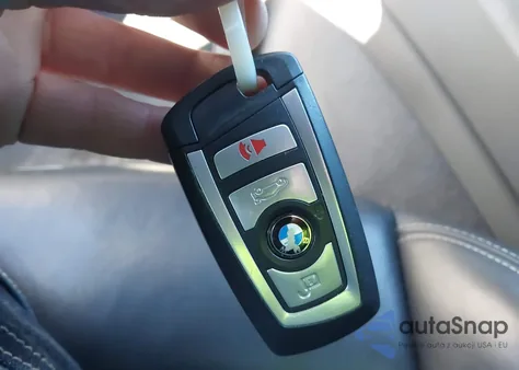 2015 BMW M3 z USA, uszkodzony, nr VIN WBS3C9C53FP805175